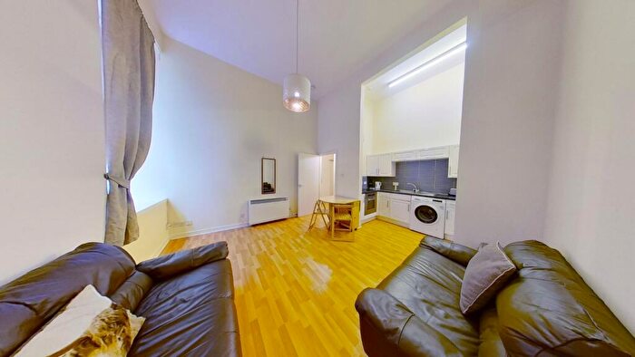 1 Bedroom Flat To Rent In Trinity Lane, City Centre, Aberdeen, AB11
