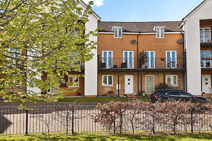 4 Bedroom Town House For Sale In Admiral Way, Exeter, EX2
