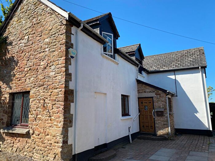 3 Bedroom Detached House For Sale In Victoria Road, Hatherleigh, Okehampton, EX20