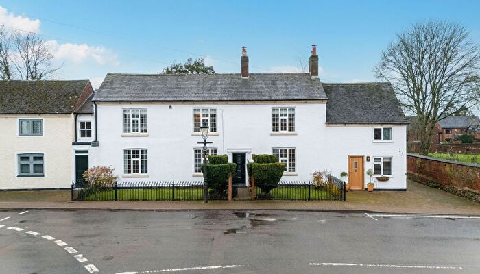 5 Bedroom Link Detached House For Sale In Main Street, Newbold Verdon, LE9