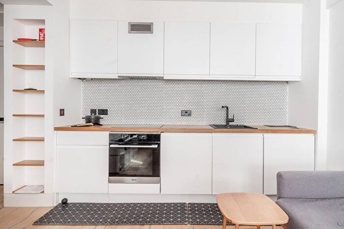 1 Bedroom Flat To Rent In Sloane Avenue, Sloane Square, London, SW3