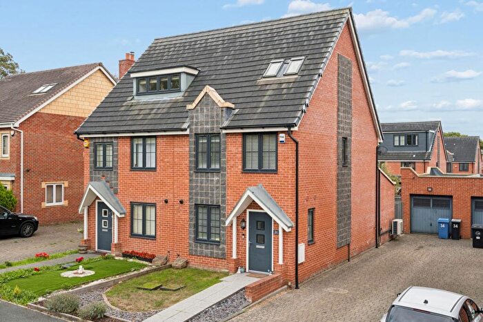 4 Bedroom Semi-Detached House For Sale In Kennedy Avenue, High Wycombe, HP11