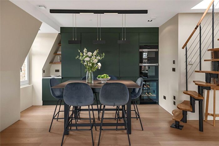 1 Bedroom Flat For Sale In Egerton Gardens, London, SW3