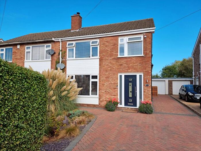 3 Bedroom Semi-Detached House For Sale In Cotton End Road, Wilstead, Bedfordshire, MK45