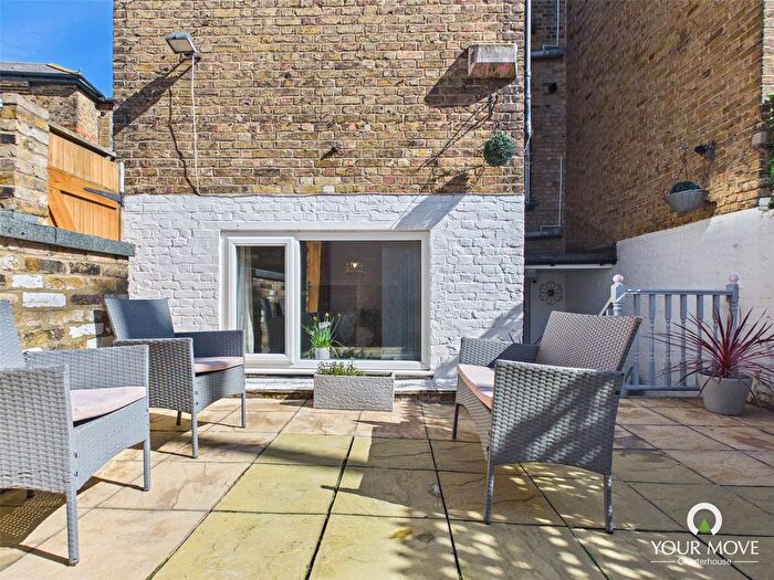 1 Bedroom Flat For Sale In Westbrook Road, Margate, Kent, CT9