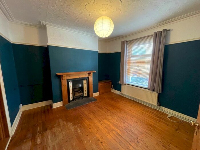 2 Bedroom Terraced House To Rent In Park Place, Brynmill, Swansea, SA2