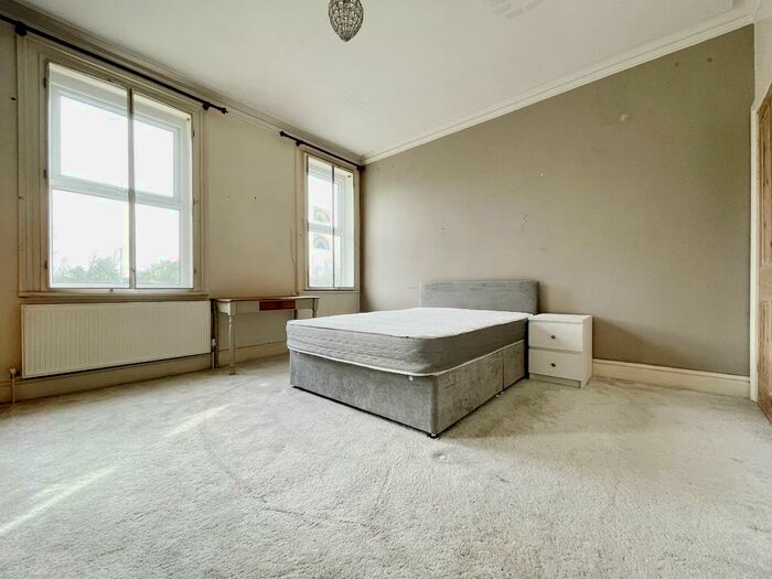 1 Bedroom House Of Multiple Occupation To Rent In Room, Copeley Hill, Birmingham, West Midlands, B23