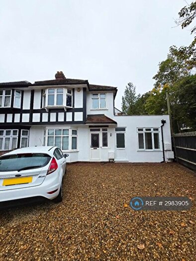 2 Bedroom Flat To Rent In Bromley, Bromley, BR2