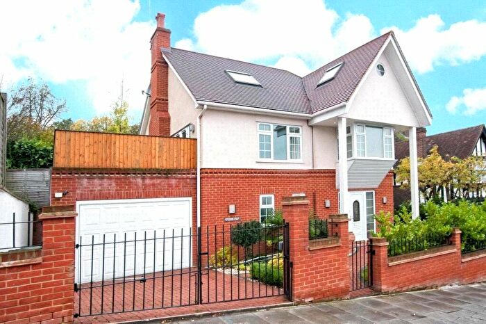 4 Bedroom Detached House To Rent In Montenotte Road, London, N8