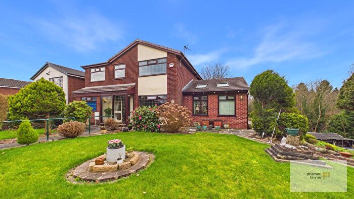 4 Bedroom Detached House For Sale In Burnley Road, Walmersley, Bury, BL9