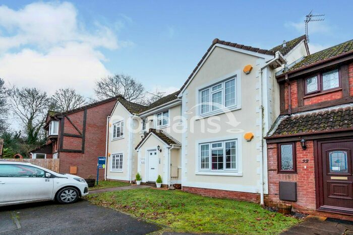 1 Bedroom Flat To Rent In Monarch Close, Basingstoke RG22