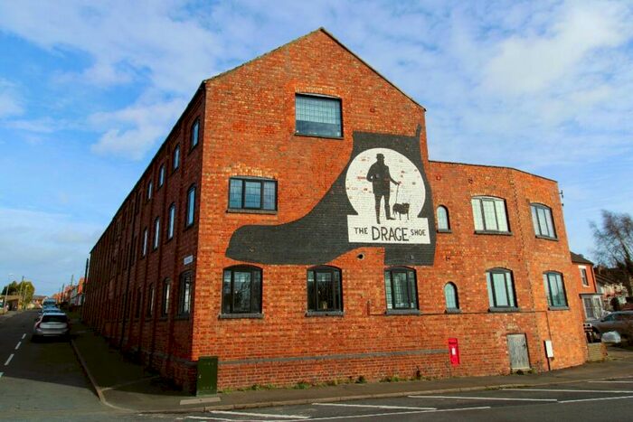 2 Bedroom Apartment For Sale In Hope Court, Bozeat, NN29