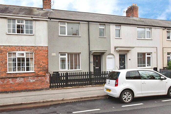 3 Bedroom Terraced House For Sale In Pullman Road, Wigston, Leicestershire, LE18