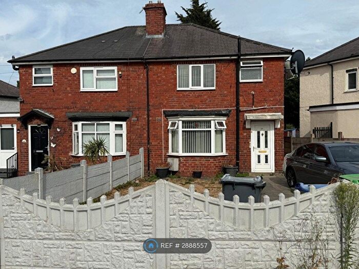 3 Bedroom Semi Detached House To Rent In Princes Road, Oldbury, B69