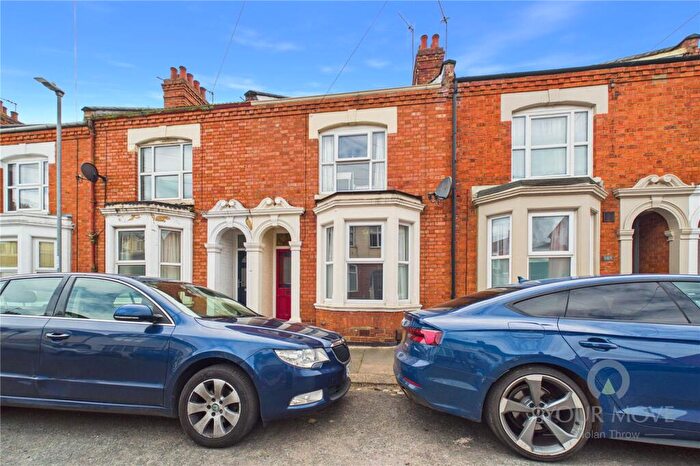 3 Bedroom Terraced House For Sale In Loyd Road, Abington, Northampton, NN1