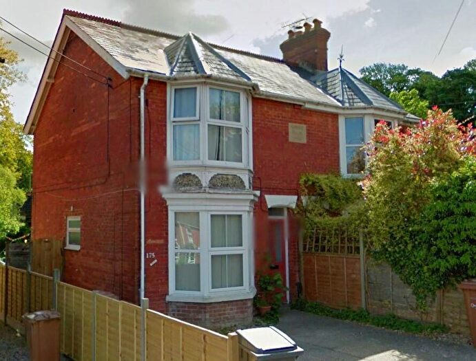 1 Bedroom Flat To Rent In Old Winton Road, Andover, Hampshire, SP10