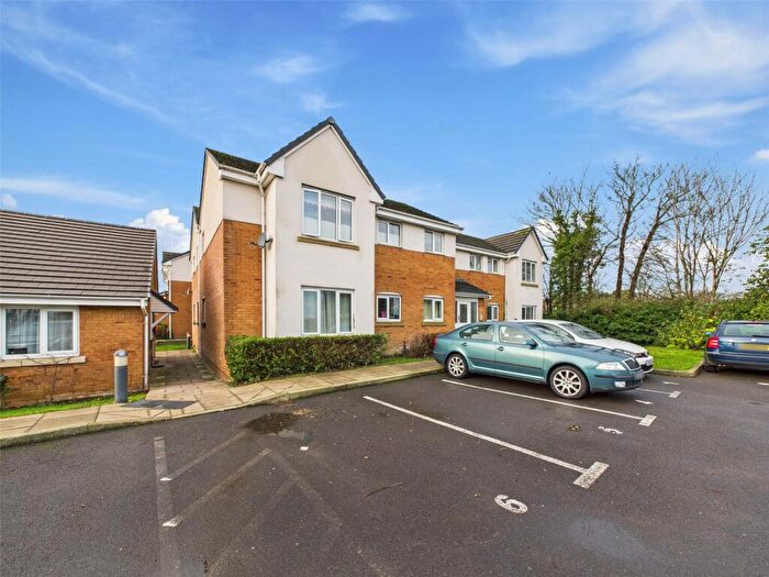 2 Bedroom Apartment For Sale In Hatherley Lane, Cheltenham, Gloucestershire, GL51