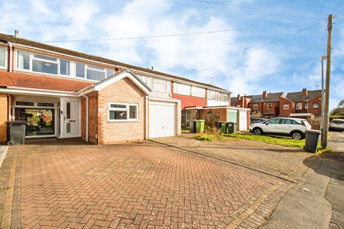 3 Bedroom Terraced House For Sale In Bruce Road, Exhall, Coventry, CV7