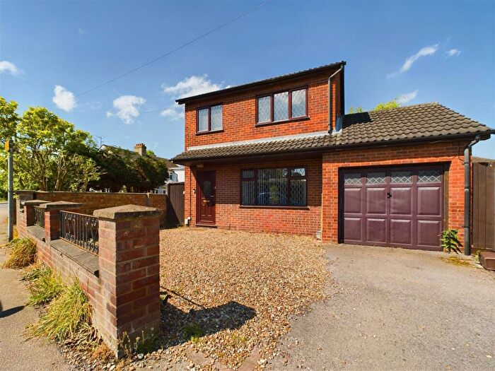 3 Bedroom House To Rent In House Lane, Arlesey, SG15