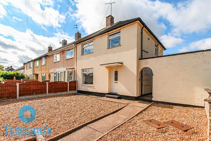 3 Bedroom Semi-Detached House To Rent In Greencroft, Nottingham, NG11