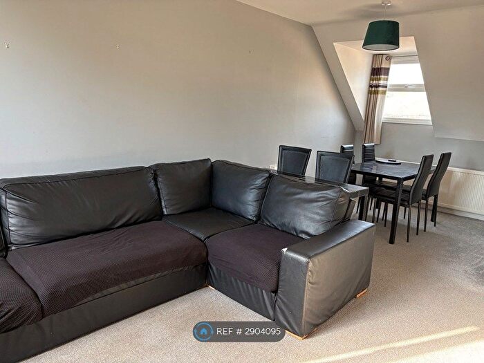 2 Bedroom Flat To Rent In Stade St, Hythe, CT21