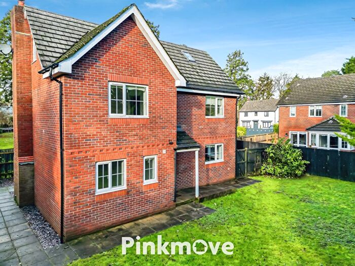 5 Bedroom Detached House For Sale In Pencarn Avenue, Coedkernew, Newport, NP10