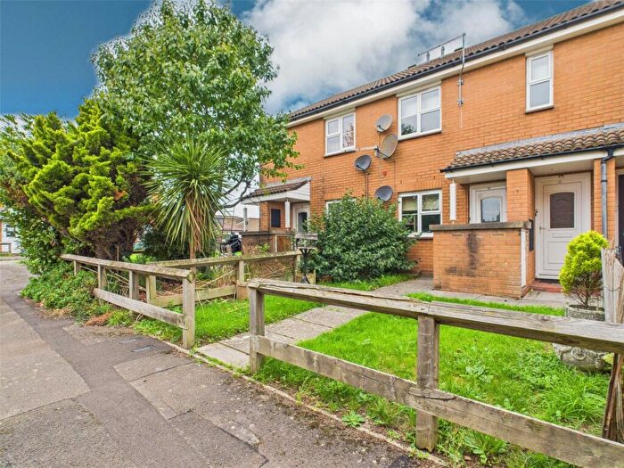 1 Bedroom Apartment For Sale In Denny View, Caldicot, Monmouthshire, NP26