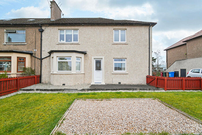 2 Bedroom Flat For Sale In Albert Avenue, Grangemouth, FK3
