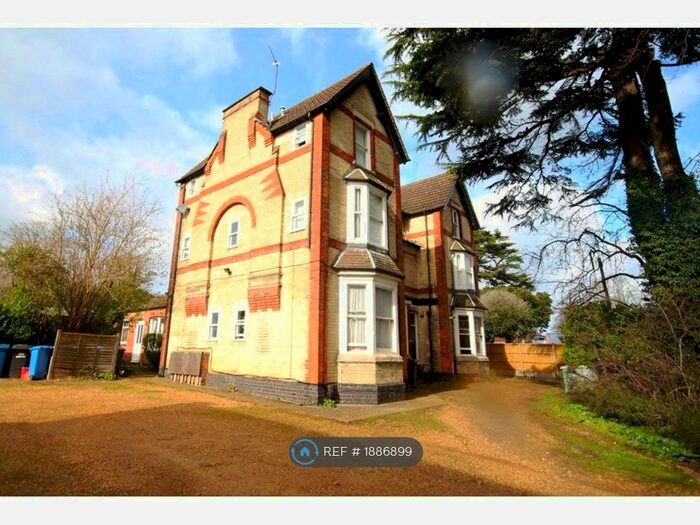 1 Bedroom Flat To Rent In Kettering, Kettering, NN15