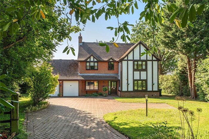 4 Bedroom Detached House To Rent In Maryland Road, Tunbridge Wells, Kent, TN2