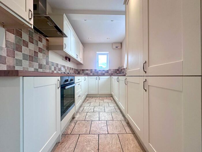 3 Bedroom House To Rent In Hills Avenue, Cambridge, CB1