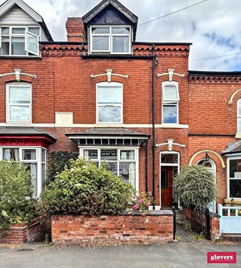 5 Bedroom Terraced House For Sale In Drayton Road, Kings Heath, Birmingham, B14