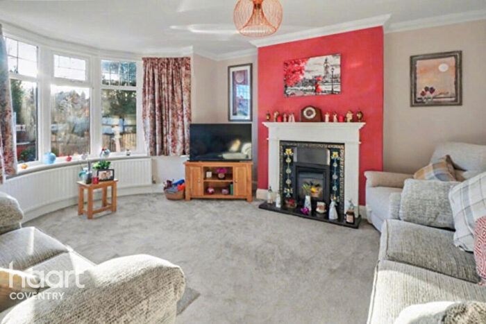 3 Bedroom Semi-Detached House For Sale In Broad Lane, Coventry, CV5