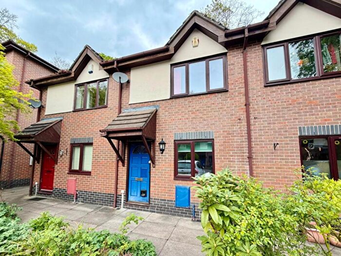 2 Bedroom Mews For Sale In Beech Hurst Close, Whalley Range, M16