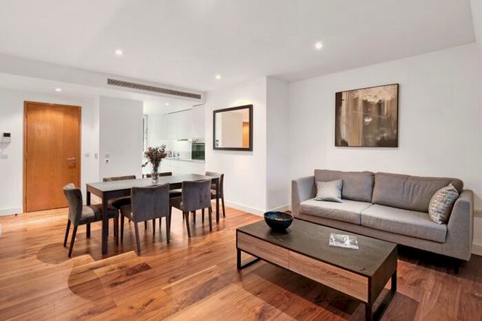 2 Bedroom Flat To Rent In Hanover Street, Mayfair, W1S