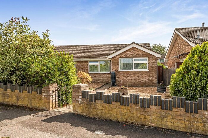 2 Bedroom Semi-Detached Bungalow For Sale In Belvoir Walk, Bedford, MK41