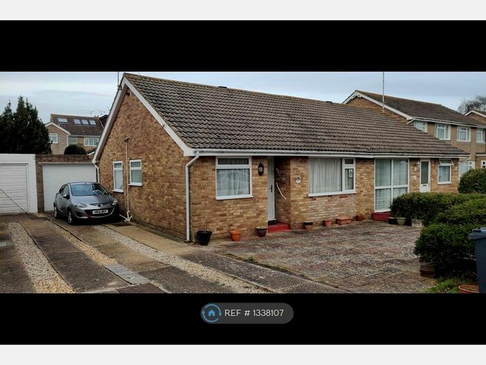 2 Bedroom Bungalow To Rent In Wayside Avenue, Worthing, BN13