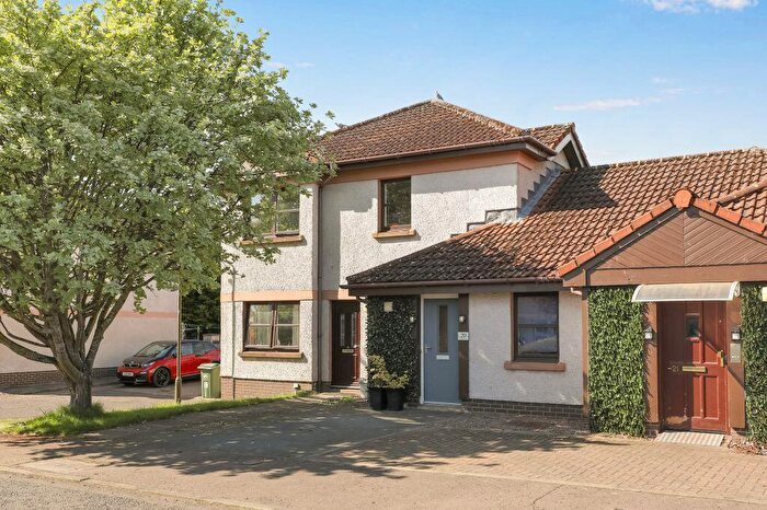 2 Bedroom Flat For Sale In Rosehall Walk, Haddington, EH41
