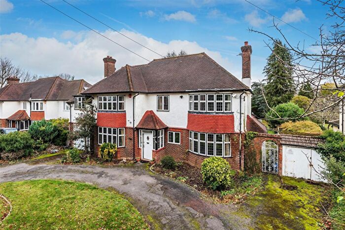 5 Bedroom Detached House For Sale In The Avenue, South Cheam, SM2