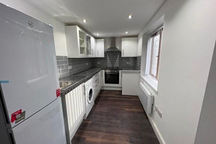 1 Bedroom Flat To Rent In Rhigos Gardens Cardiff, CF24