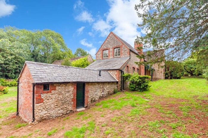 3 Bedroom Detached House To Rent In Rousham, Bicester, OX25
