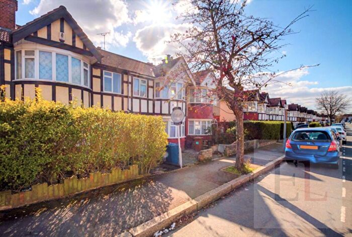 3 Bedroom Terraced House To Rent In Oxleay Road, Harrow, HA2