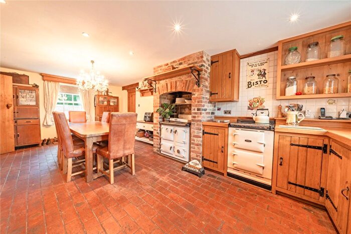 5 Bedroom Detached House For Sale In Hempstead Lane, Hailsham, East Sussex, BN27