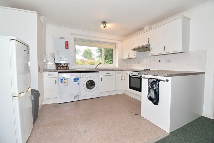 3 Bedroom Bungalow To Rent In Arwenack Avenue, Falmouth, TR11