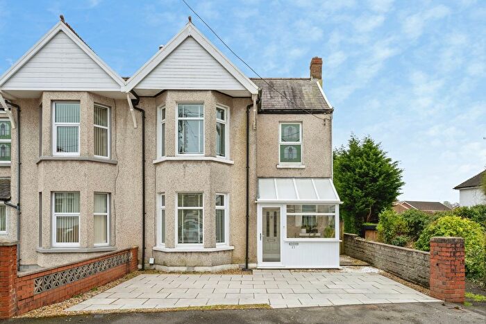 3 Bedroom Semi Detached House For Sale In Dyffryn Road, Gorseinon, Swansea, SA4