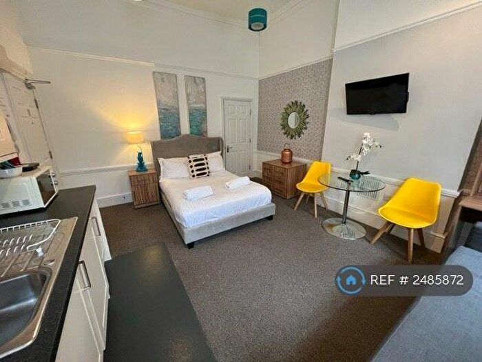 Studio To Rent In Berkeley Square, Bristol, BS8