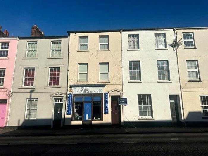 1 Bedroom Apartment To Rent In Heavitree Road, Exeter, Devon, EX1