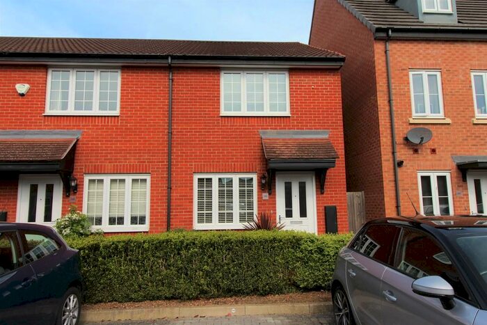 2 Bedroom Semi-Detached House To Rent In Angelica Road, Lincoln, LN1
