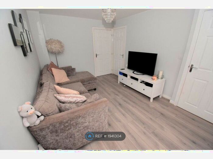 2 Bedroom End Of Terrace House To Rent In Paragon Way, Coventry, CV6