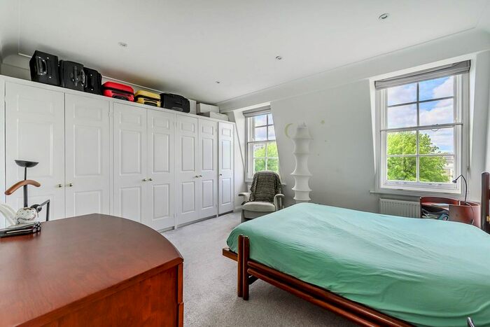 4 Bedroom Flat To Rent In Redcliffe Gardens, South Kensington, London SW5